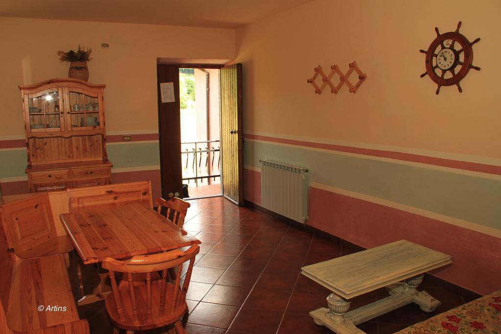 Agriturismo La Praduscella Fivizzano Bagian luar foto
