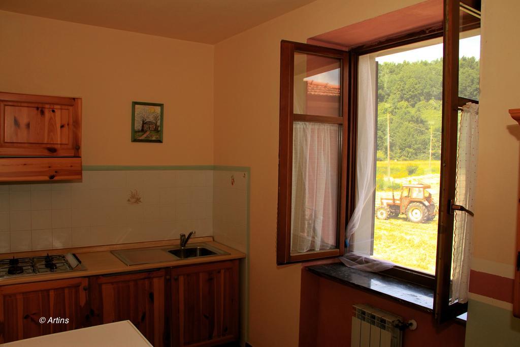 Agriturismo La Praduscella Fivizzano Bagian luar foto