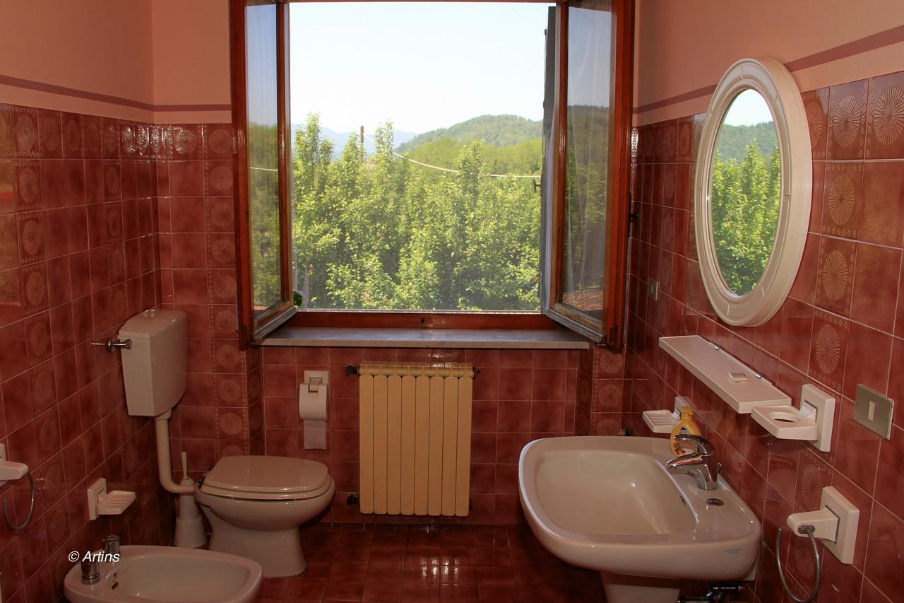 Agriturismo La Praduscella Fivizzano Bagian luar foto